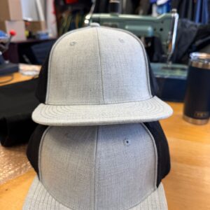 Two-tone Plain Mesh Cap
